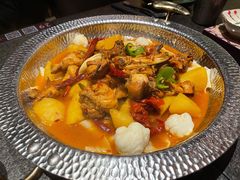 沙湾原始大盘鸡-丝路金桃·新疆菜(徐汇店)