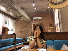 -苹果树下艺术餐厅(通州店)