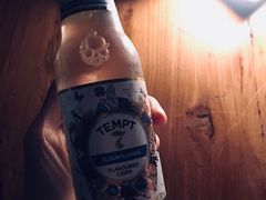 -三两三民谣咖啡清吧