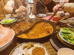 -旧街市鲜货老火锅(大光路店)