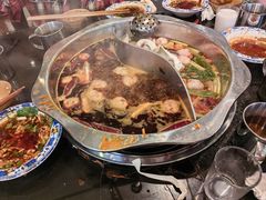 -重庆风光老灶火锅城(同德广场店)