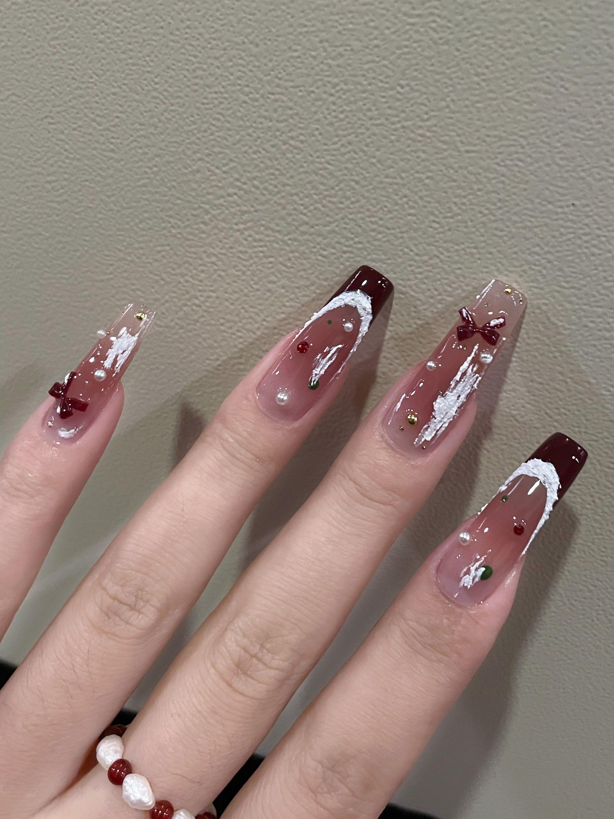 超甜美的蝴蝶结红色系美甲💅