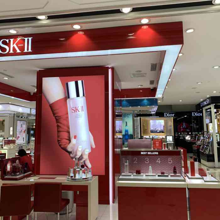 sk-ii(百大鼓楼名品中心店)-"skii的专柜在百大鼓楼名品中心一层,里.