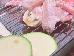 -Ant 蚂蚁洞烤肉·大营地(上海静安大悦城店)