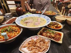 -醉八仙热酒馆(渝中店)