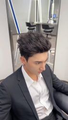 -一家只做男发烫染的店