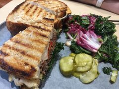 超级牛肉帕尼尼-O'mills Sourdough Bakery&Bistro(永嘉路店)