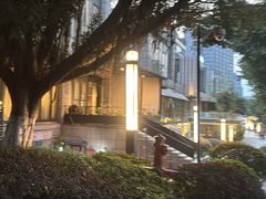 -铜锣湾·有麝自然香(渝北财富中心店)