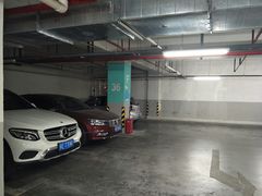 地下车库-绿宝广场