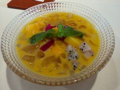 -巷子宽·酸菜鱼(迪士尼小镇店)