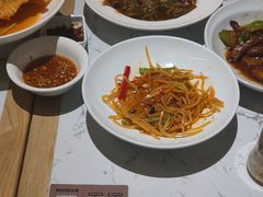 -关东小磨东北菜(漕河泾印象城店)