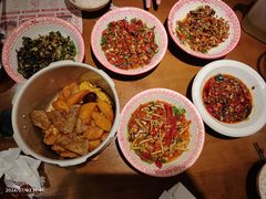 -蛮佬拾·乡里土菜馆(河西王府井店)
