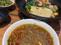 -万记麻辣烫国展总店