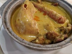 咖喱牛腩饭-香港新发烧腊茶餐厅(万象店)