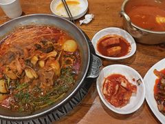 -喇喇排骨火锅·传统韩式脊骨汤(望京西园总店)