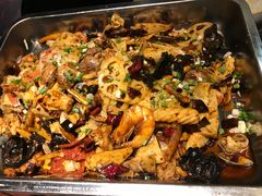 清江鱼-鸣记脆皮烤鱼·海鲜烤鱼(三八广场店)
