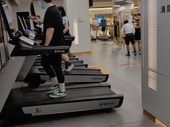 -超鹿运动(五四北泰禾广场店)