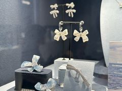 -HEFANG Jewelry何方珠宝(IFS店)