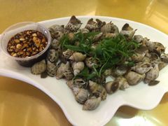 -覃记海鲜美食餐厅