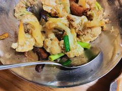 -新白鹿餐厅(百联中环店)