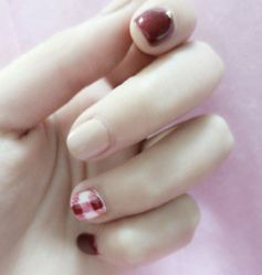 -印奈儿美甲手足护理机构