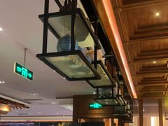 -八府香鸭·啫啫煲(华山路店)