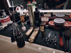 -595barbershop美式油头