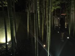 -穹六人间 people 6(岳阳路店)