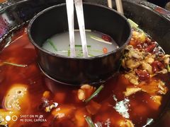 -重庆烧鸡公火锅(簋街店)