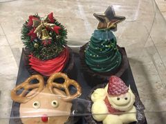 -山与蓝·轻糖鲜果蛋糕(勒泰店)