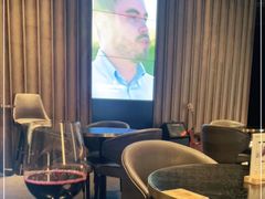 -wineapp葡萄酒餐吧(外滩金融中心店)