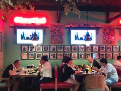 -沪小胖小龙虾(淮海中路旗舰店)