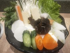 -呷哺呷哺(新世界百货望京店)