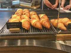 芝心流奶羊角包-麦田工坊(月湖店)