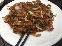 -河畔春天时尚餐厅