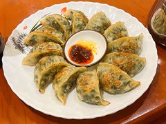 香煎本地韭菜饺-卡尔顿东方银龙酒店•广西菜•早茶