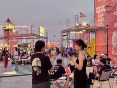 -东港音乐喷泉广场