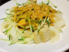 -平娃三宝烧烤·面食(南小街店)