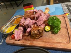 -又见马甲M8融合西餐厅(体育中心店)