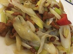 -马尔龙新疆饭店·清真(瑞景店)