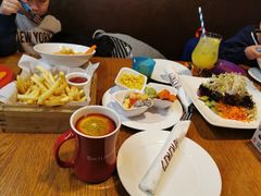 -Geneva日内瓦餐厅(西郊宝成花苑店)