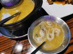-蚝堡海鲜·威海菜·海肠捞饭·烧烤·亚洲吃蚝公司(幸福门店)