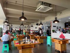 大堂-李子坝梁山鸡(李子坝大鸡哥店)