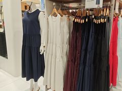 -优衣库(广州天河领展广场店)