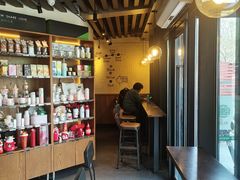 -星巴克(西藏路店)