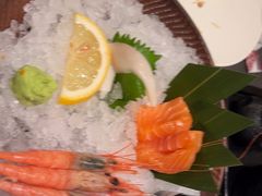 -牛YO寿喜烧·铁板烧和牛火锅自助(市府恒隆店)