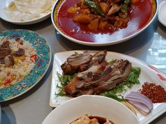 -羊巴道·国际清真餐厅·商务宴请团建·主题包厢