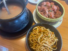 -莲餐厅·湖北菜·潜江小龙虾店(愚园路店)