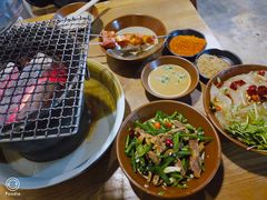 -喝丢一只鞋·东北烤肉·烧烤·铜火锅(江宁店)