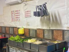 -老字号正宗四川麻辣烫(重庆路店)